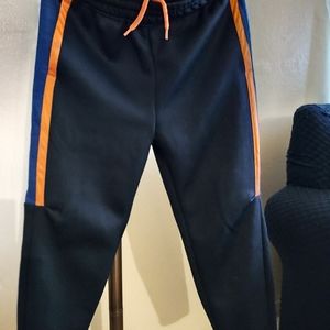 Boy Techi Fleece go dry pants NWOT